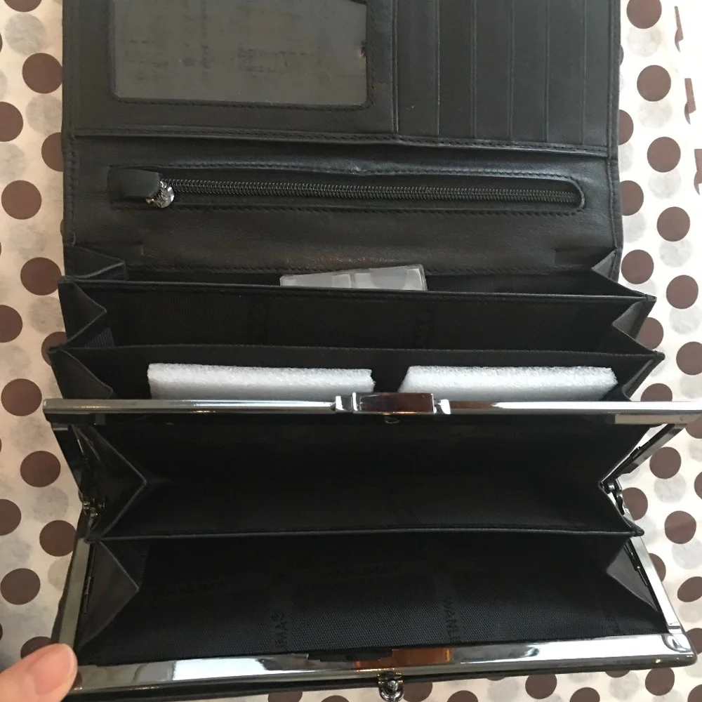 Wanlima  Lady’s Set Wallet & Cosmetic Bag Leather